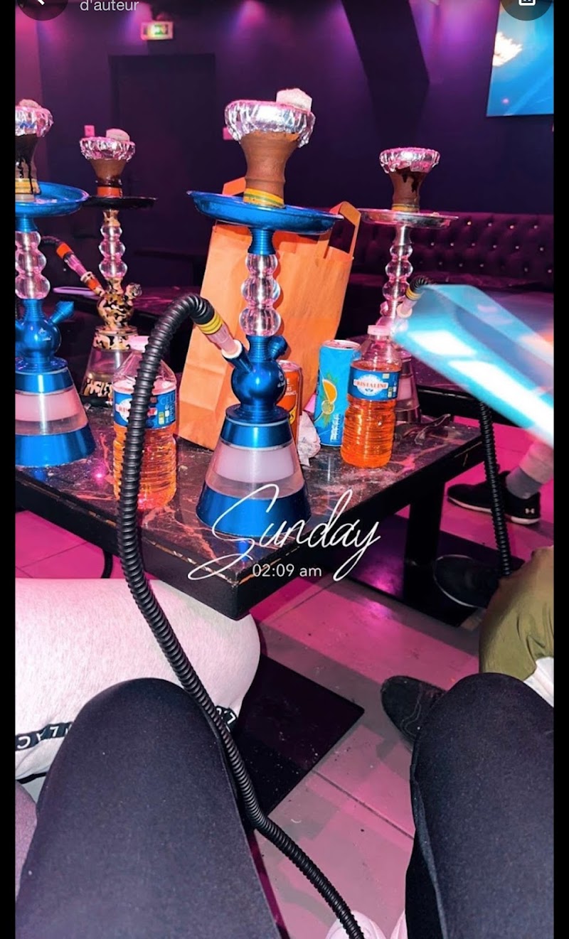 Le District Lounge