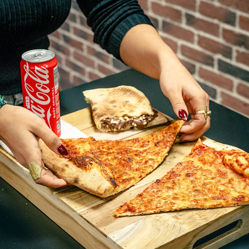 Big Slice Pizza